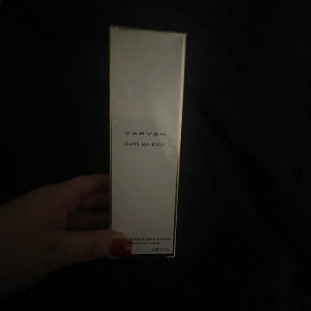 Carven Dans Ma Bulle Perfume body wash